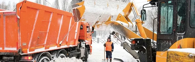 Уборка и вывоз снега